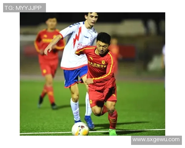 恒大与香港东方激烈对抗引发的足球赛场冲突分析与反思